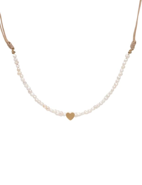 Collar corazon con piedra de rio