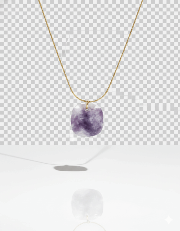 Collar dorado con colgante lepidolita