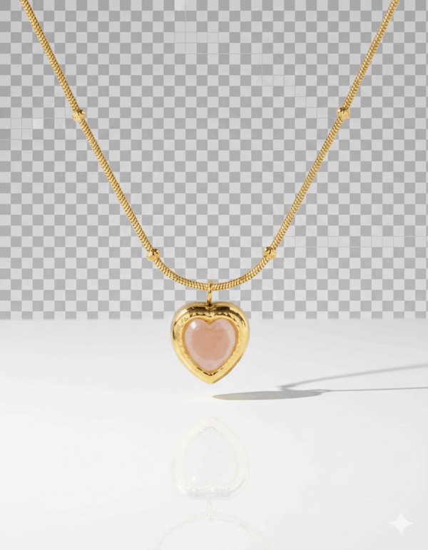 Collar dorado corazon con cuarzo rosa