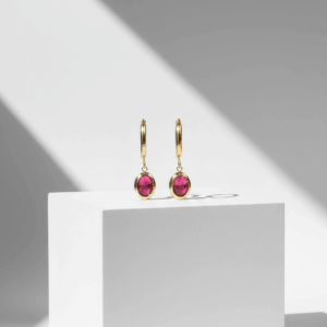 Pendientes con colgante ovalado fuchsia