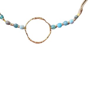 Pulsera aro dorado y piedra apatita azul