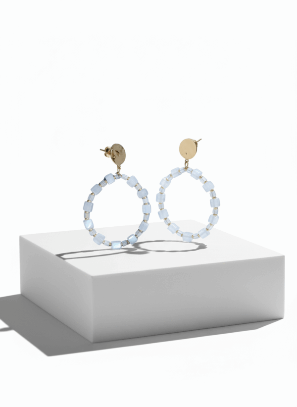 Pendientes ovalados con piedra cuarzo